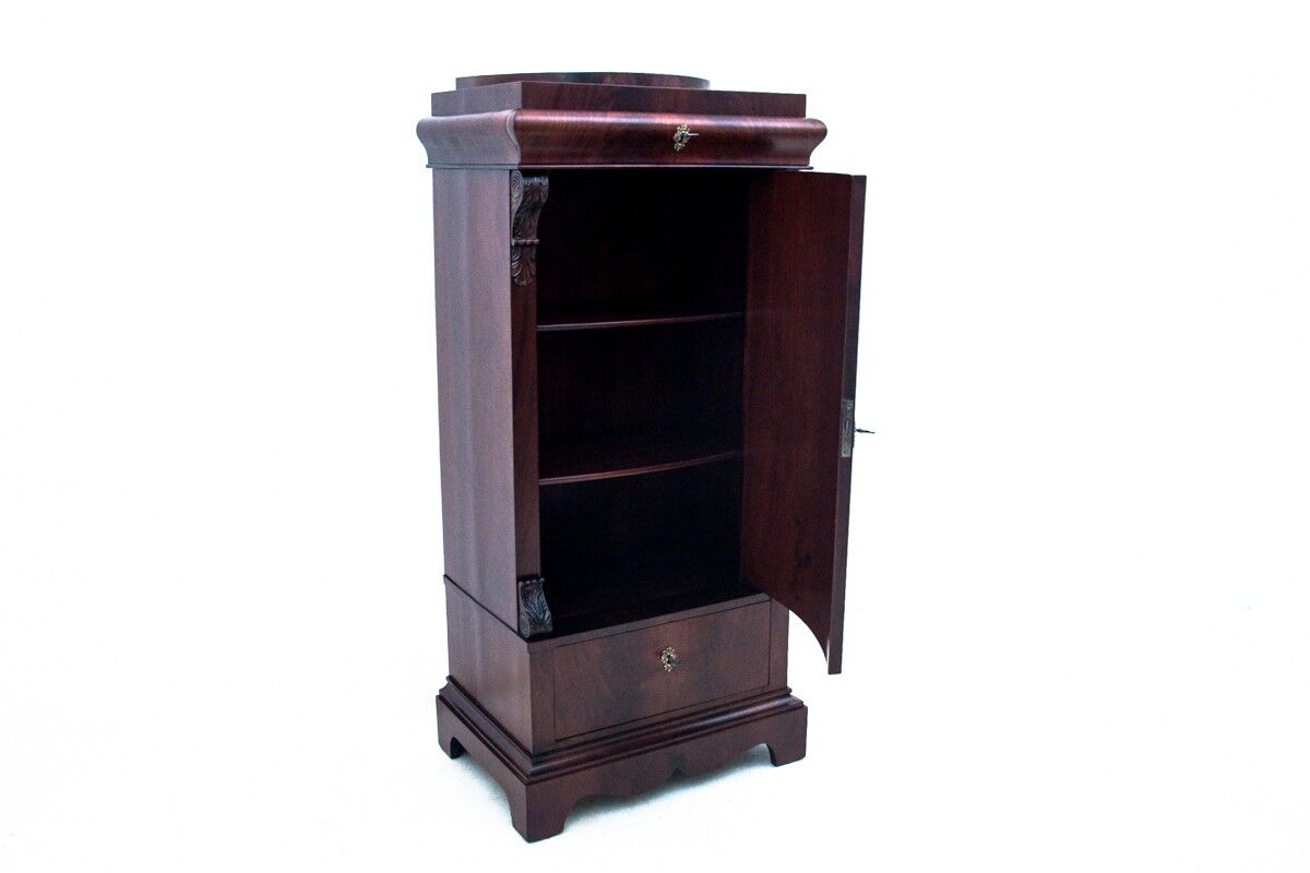 Biedermeier cabinet, Northern Europe, circa 1860. After renovation.