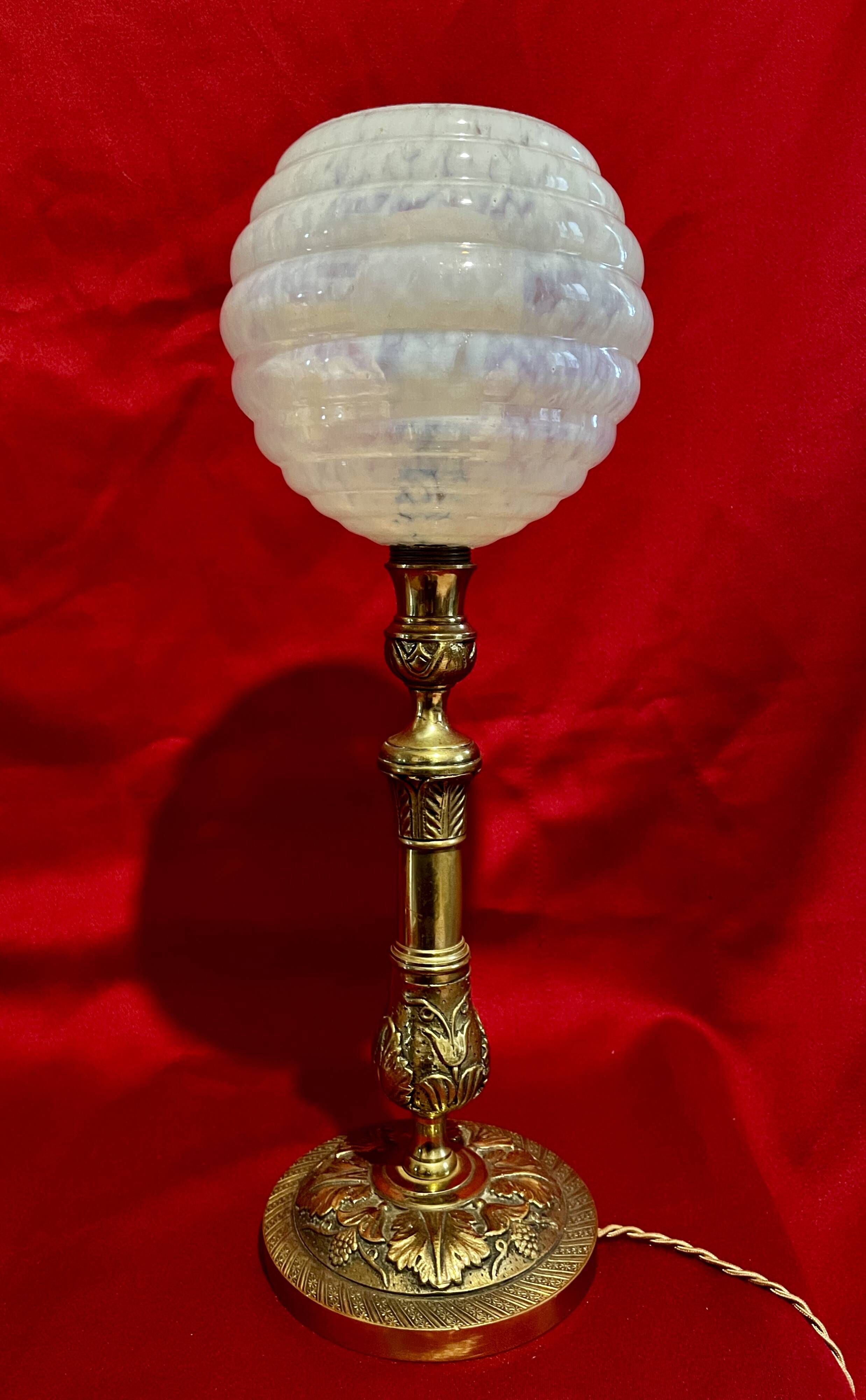 Lampes XIX ème, bronze doré, signées