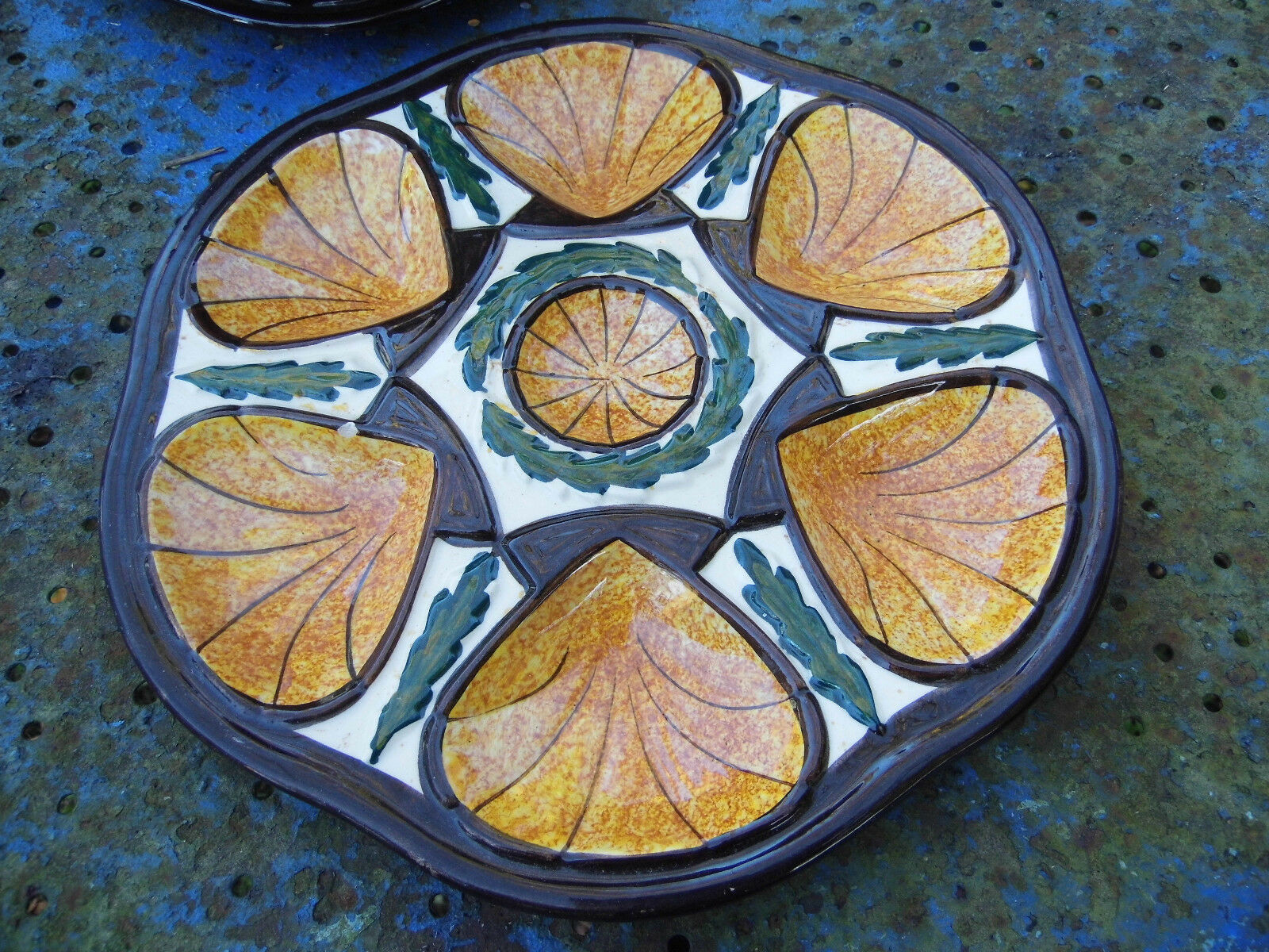 Shell oyster service 8 plates,faience St Jean de Bretagne vintage