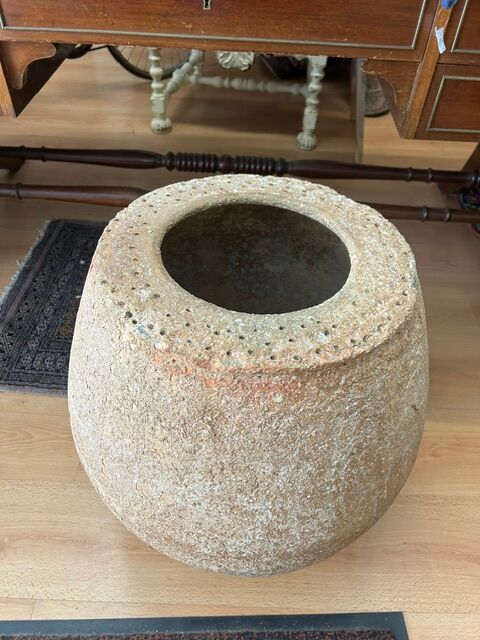 Monolithic stone basin 19th century from the south west origin
