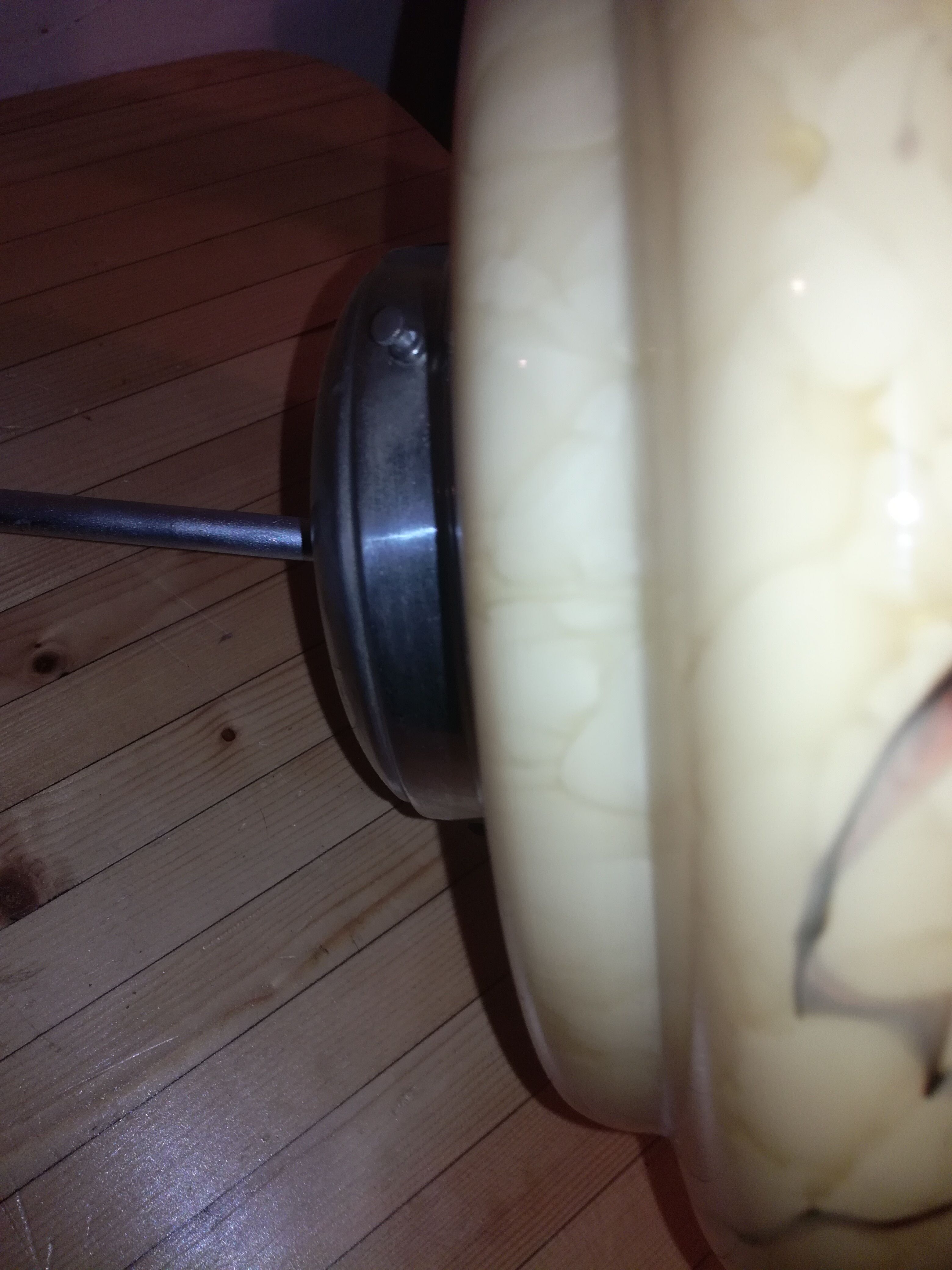 Suspension, glass paste, 50s