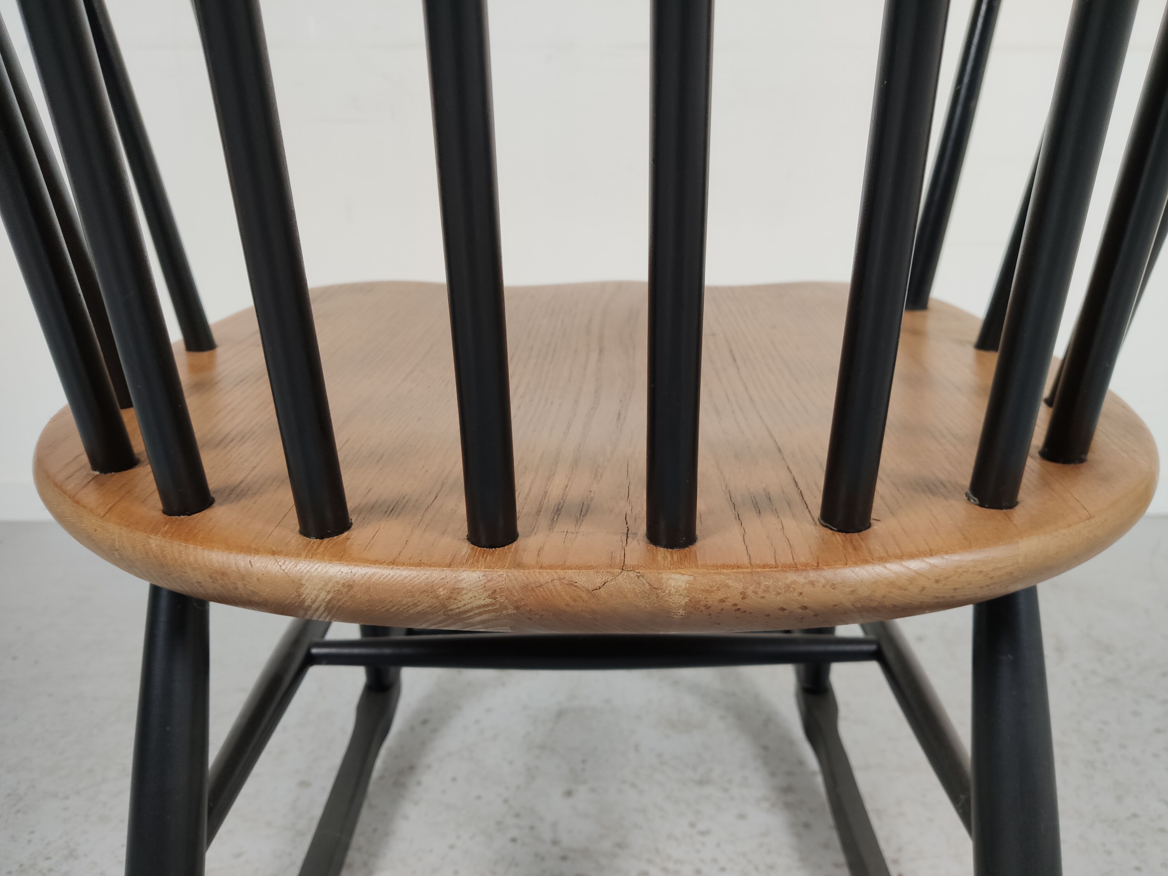 Scandinavian rocking-chair 60