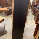 Quarter round showcase