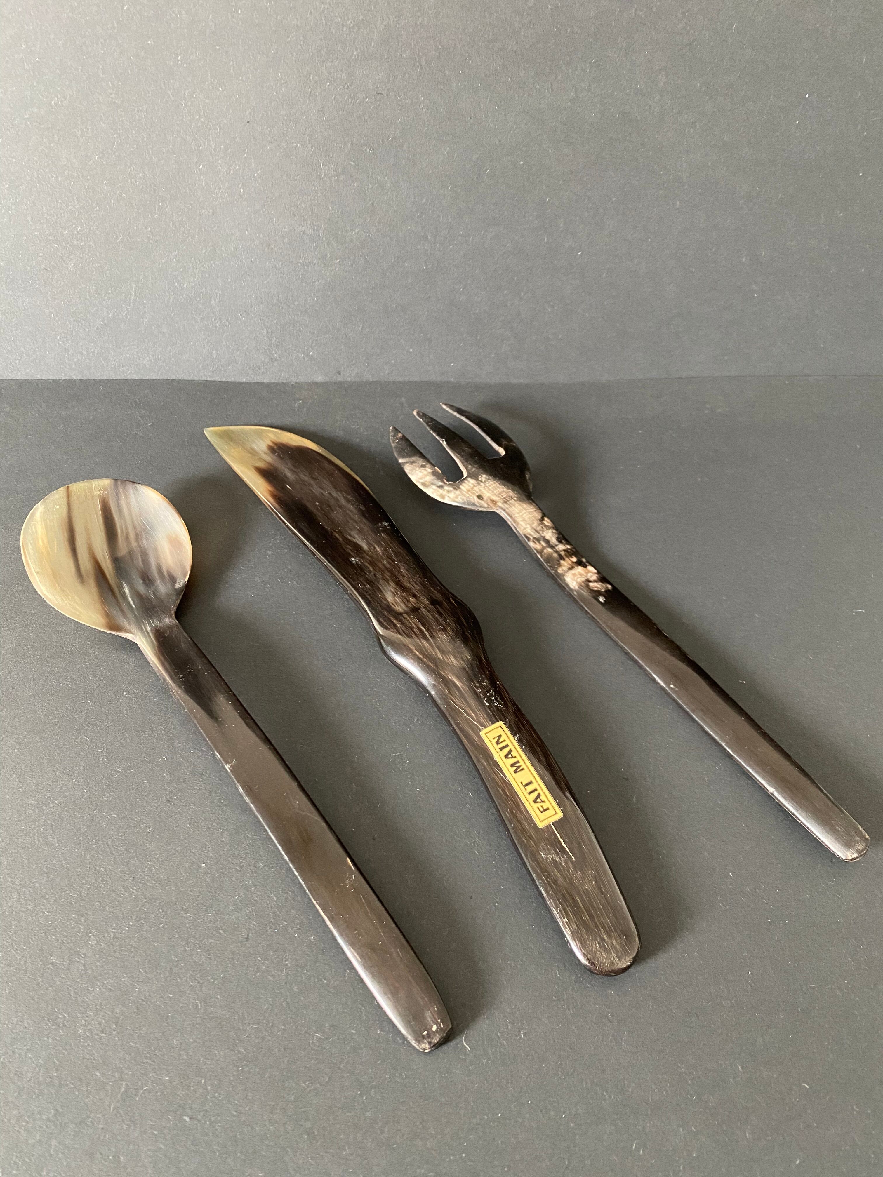 Couverts à salade argentés et corne SFAM 6Gr - Arts de la table