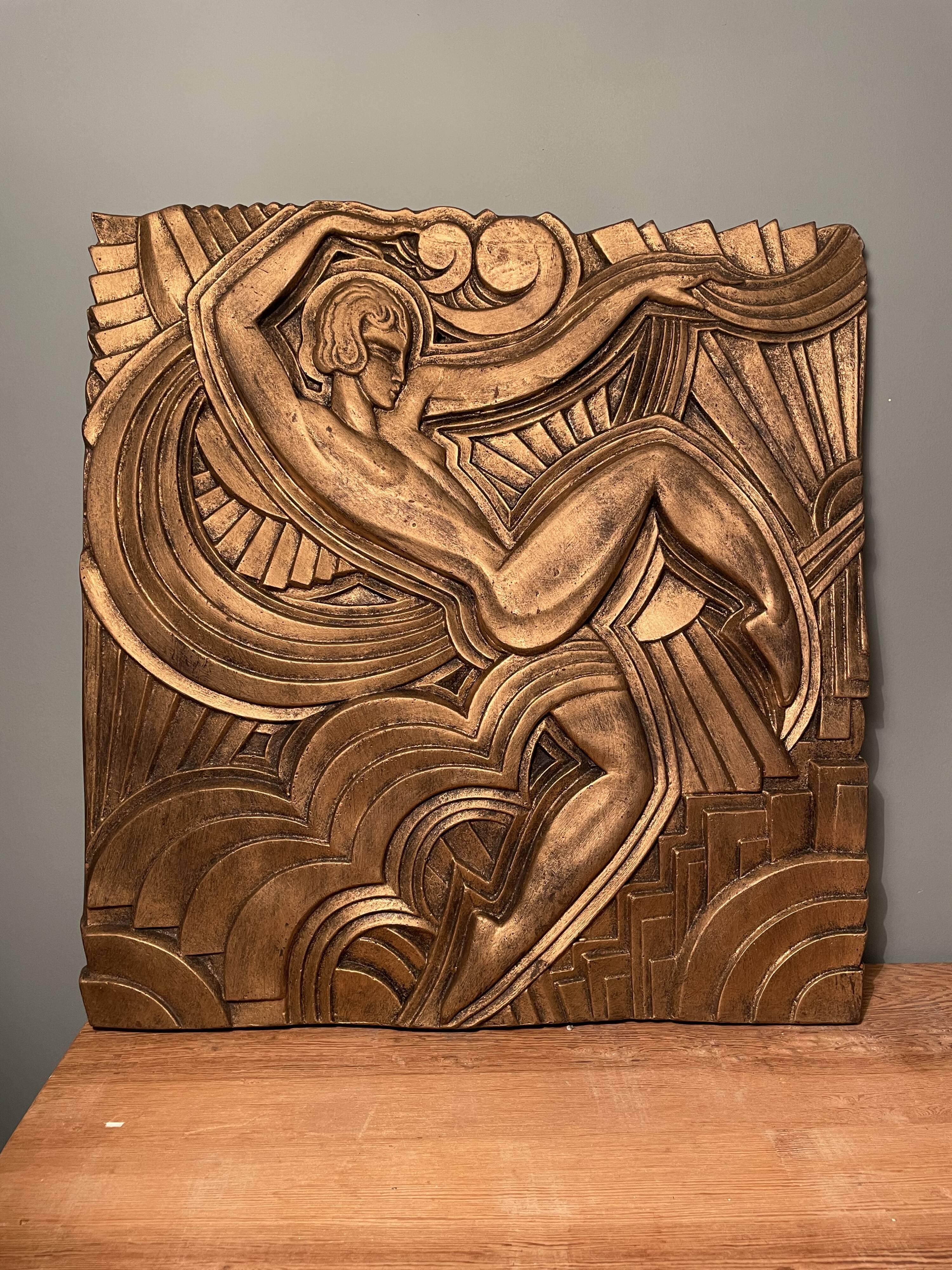 Bas-relief in Art Deco plaster