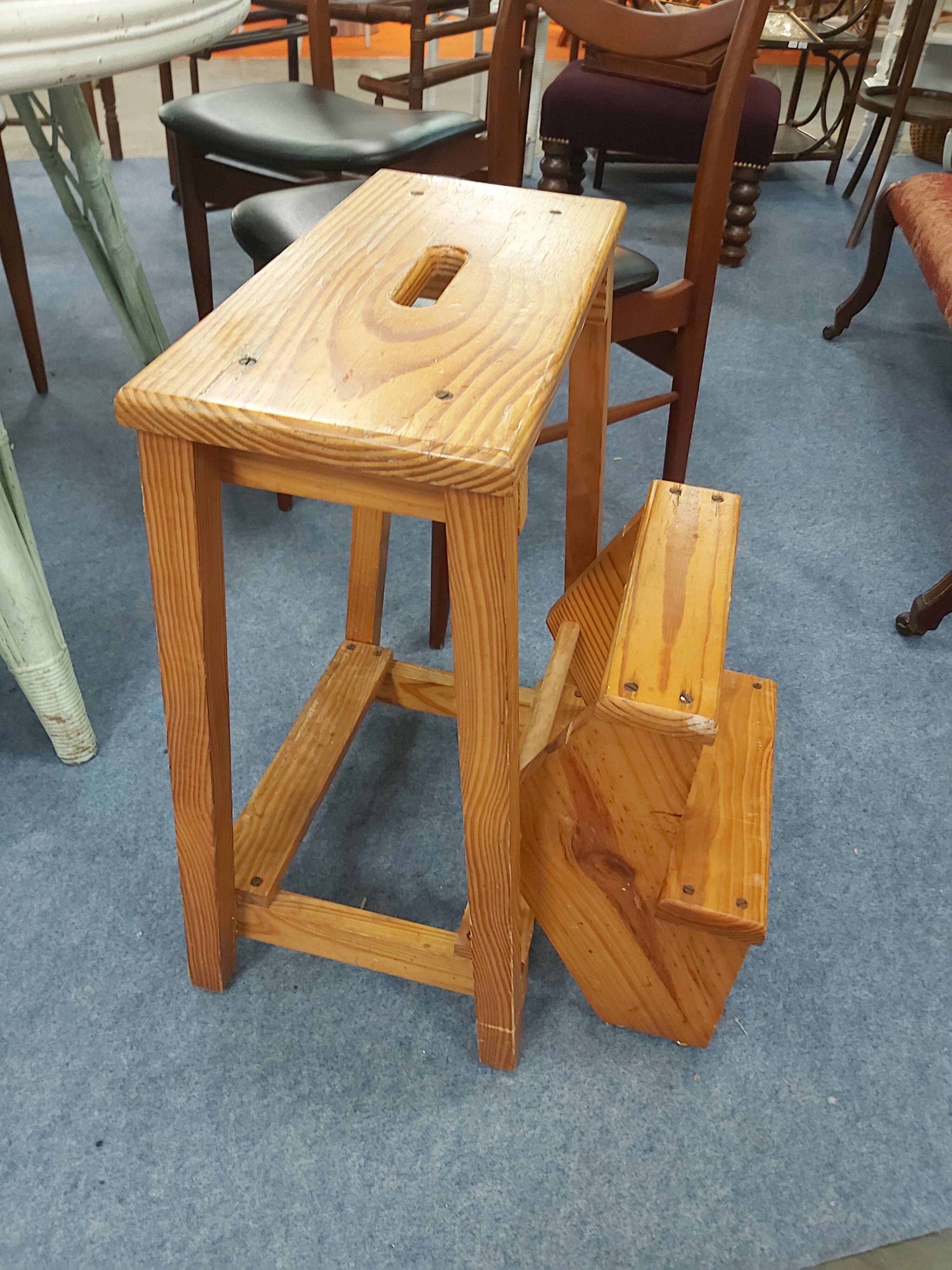 Pine stepladder stool