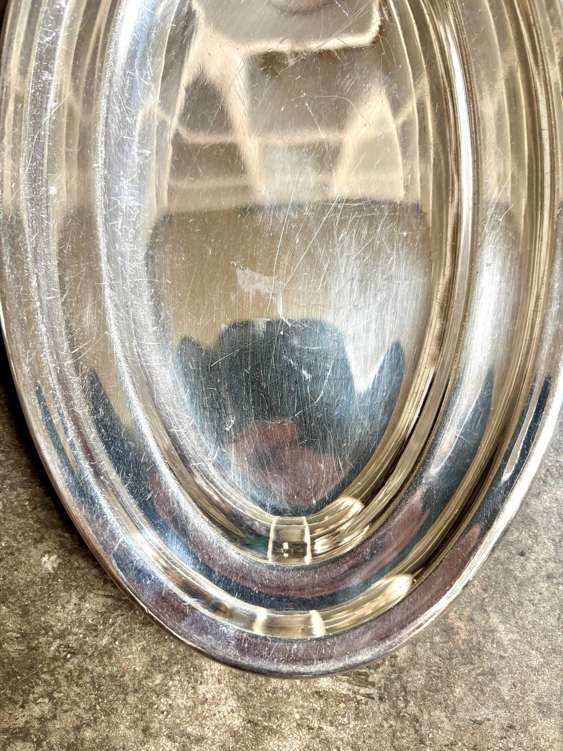 Silver-plated metal dish