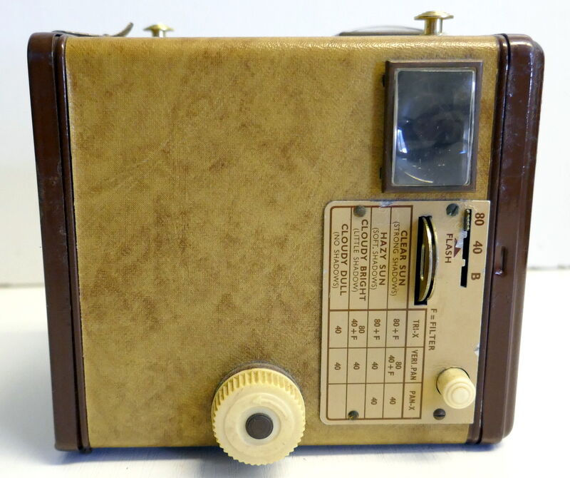 Kodak Brownie Flash B brown camera