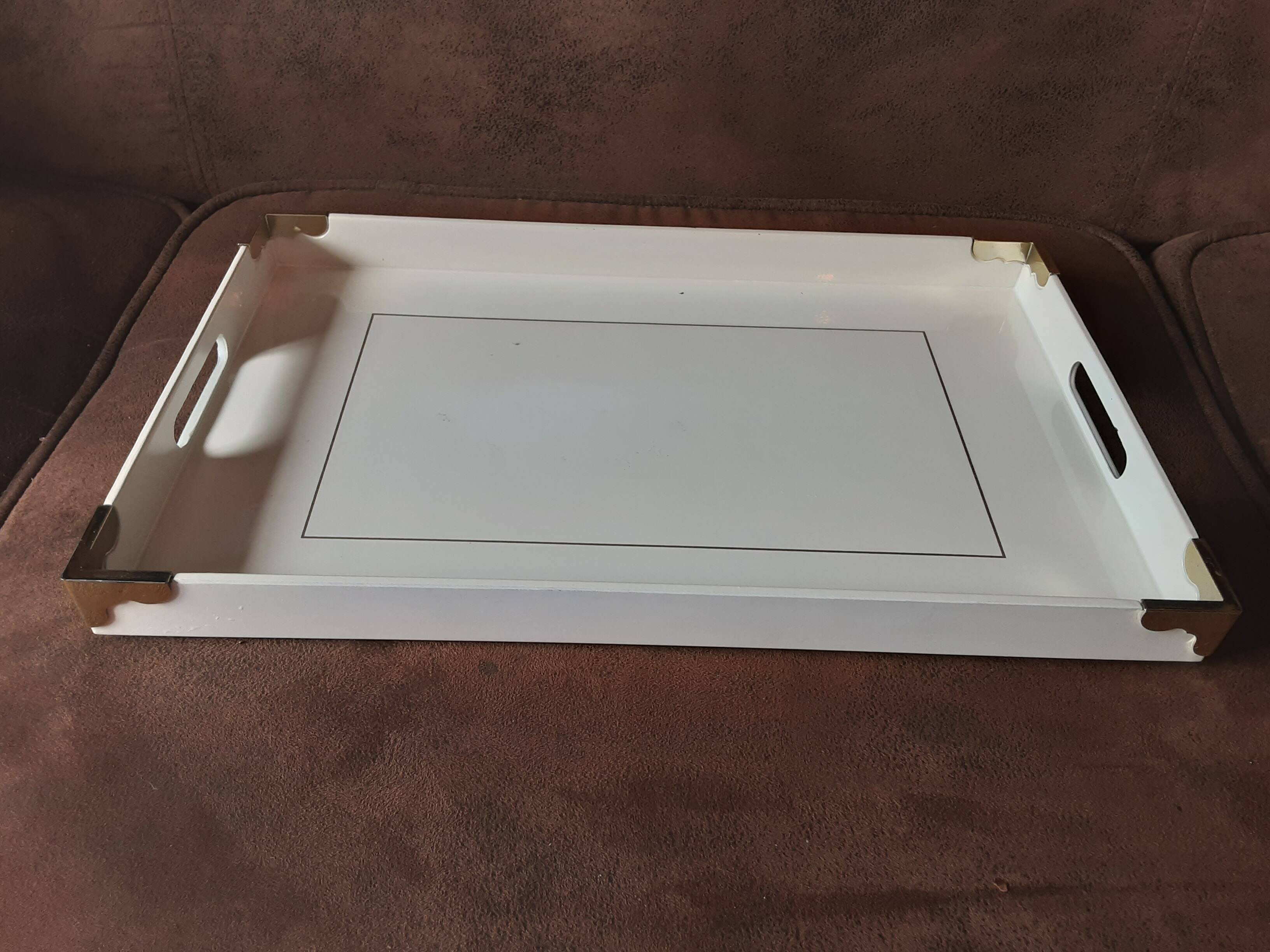 Vintage Asian plateau