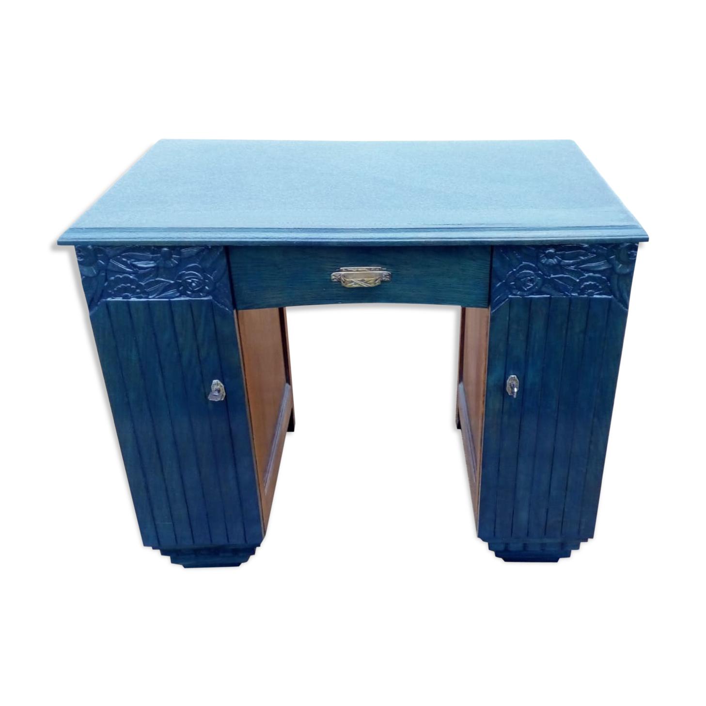 Art deco desk