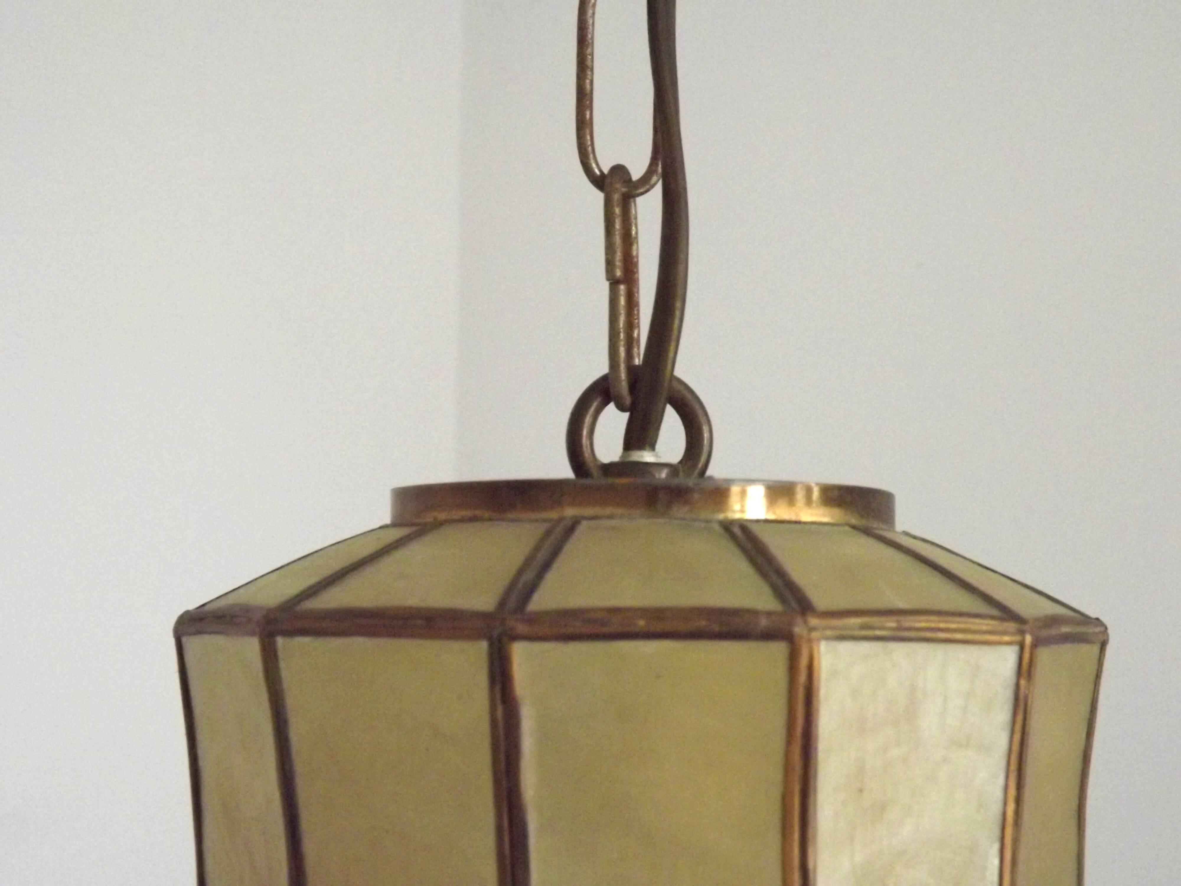 French Vintage Capiz Shell Hanging Pendant Light in Brass Metal and Copper