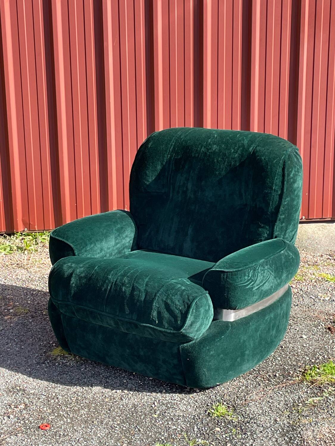 Green velvet armchair "spage age" by Beka, 1970