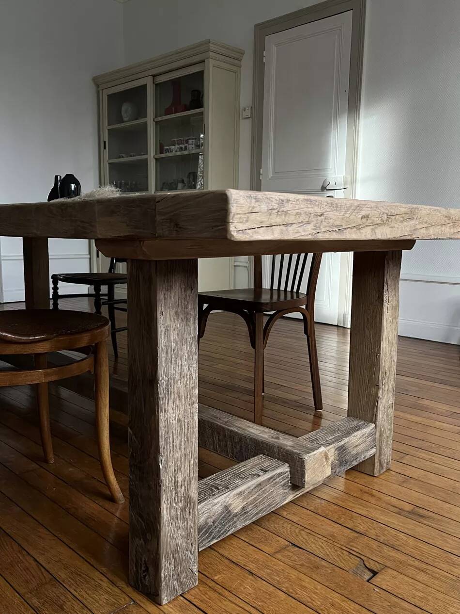 Kingstone Farmhouse Table in Solid Antique Oak - 275 cm long