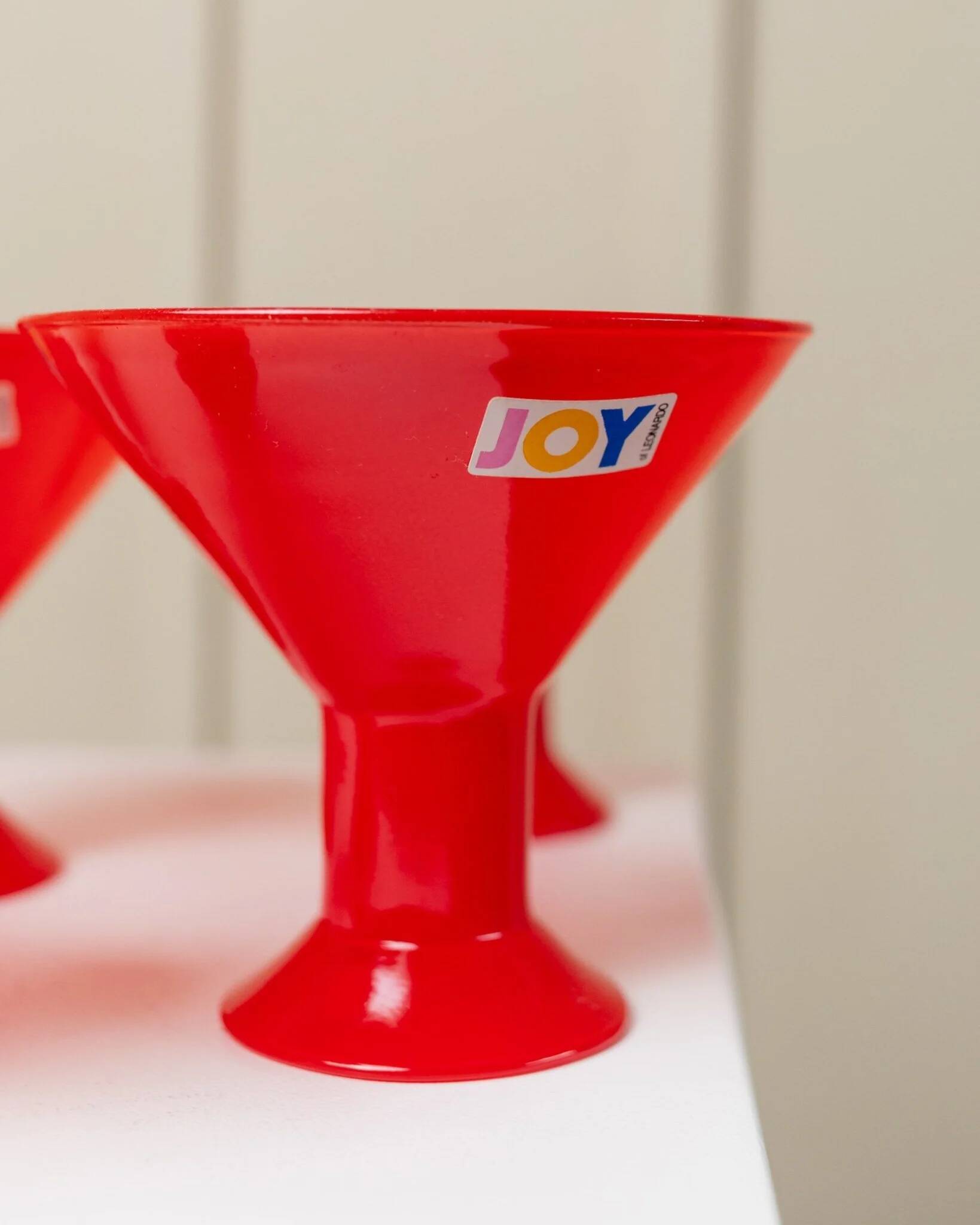 Six Red Glass Joy by Leonardo Drinking Glasses - Postmodern Memphis Style, 1980s Italian Vintage Glassware