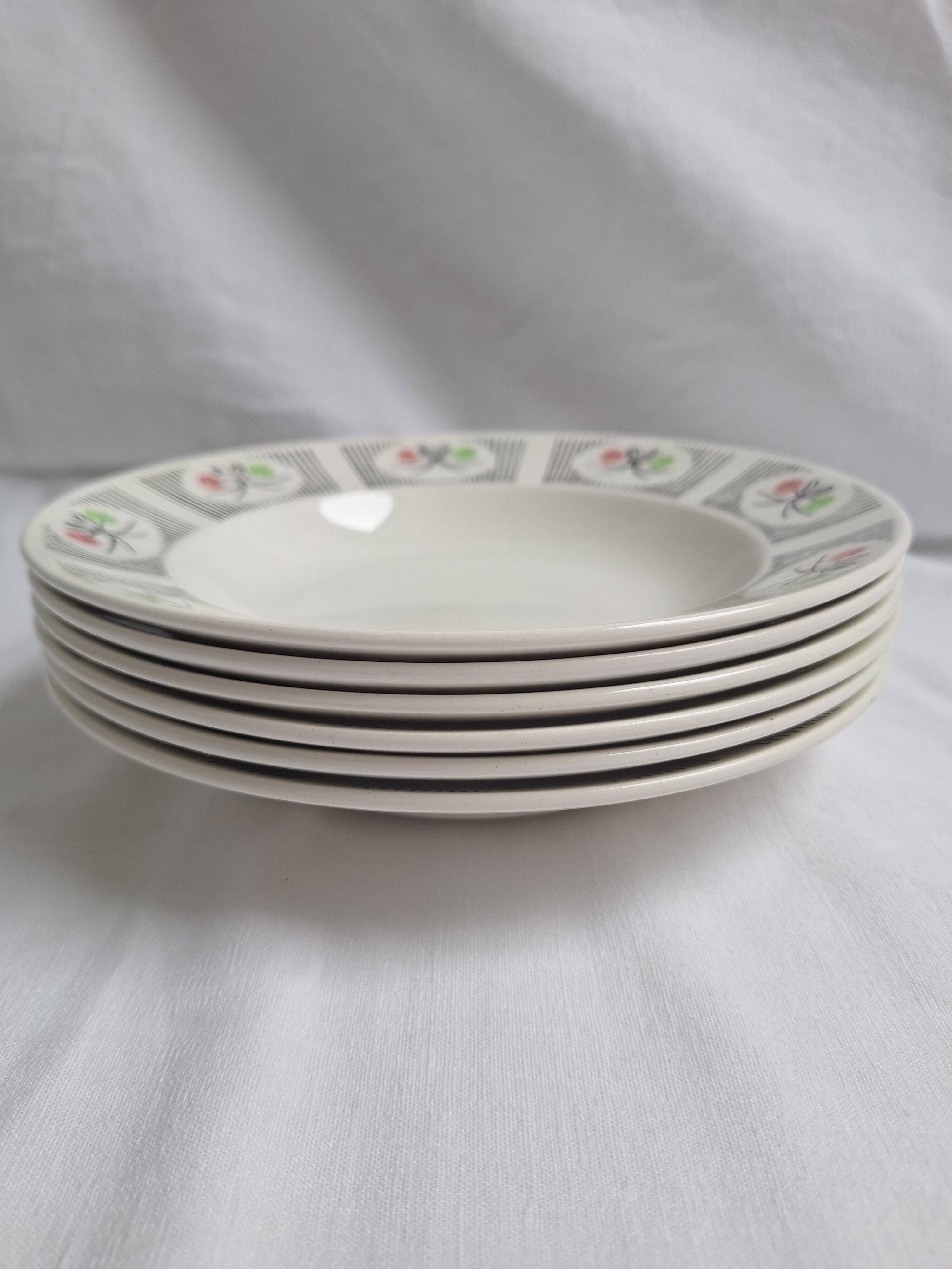 Deep plates Gien model Marie-José