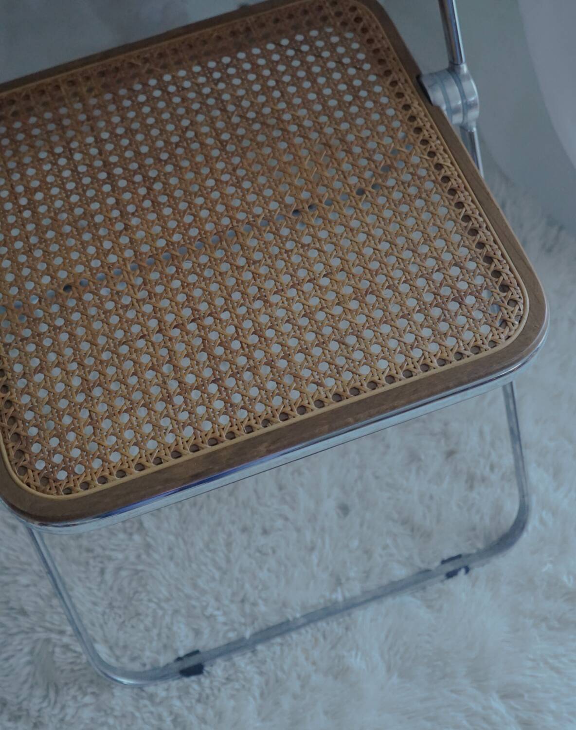 Vintage design cane folding chair: Giancarlo Piretti