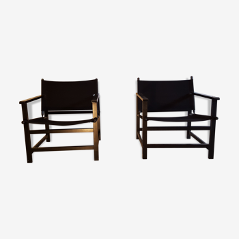 Pair of chairs in wood and fabric