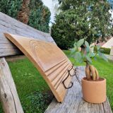 Wall coat rack