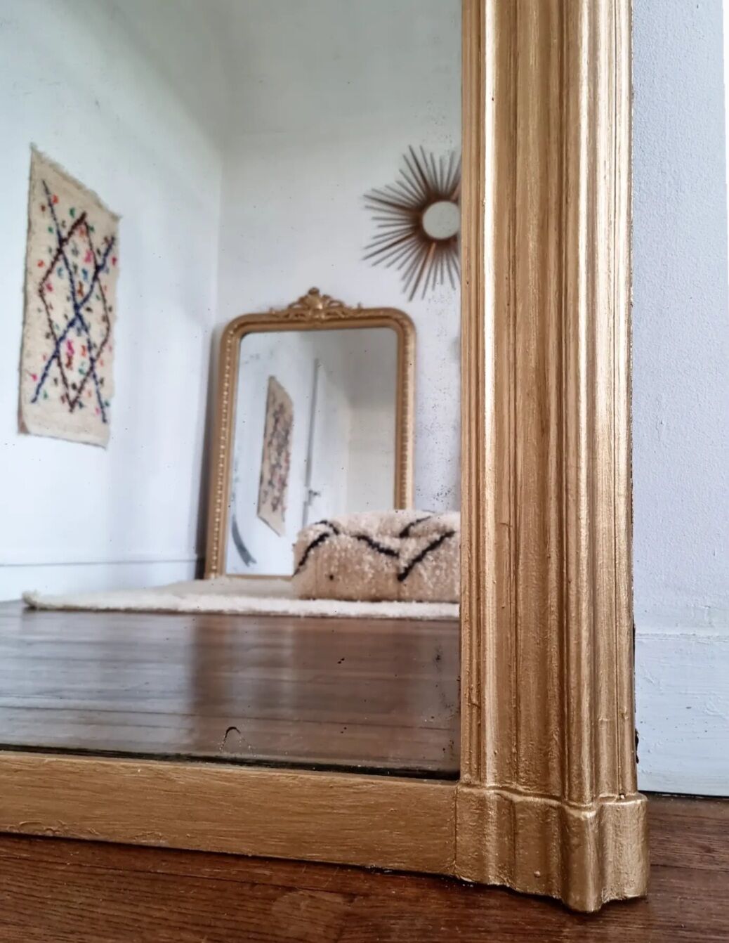 Large antique mirror 93x135cm