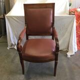 Judge chair