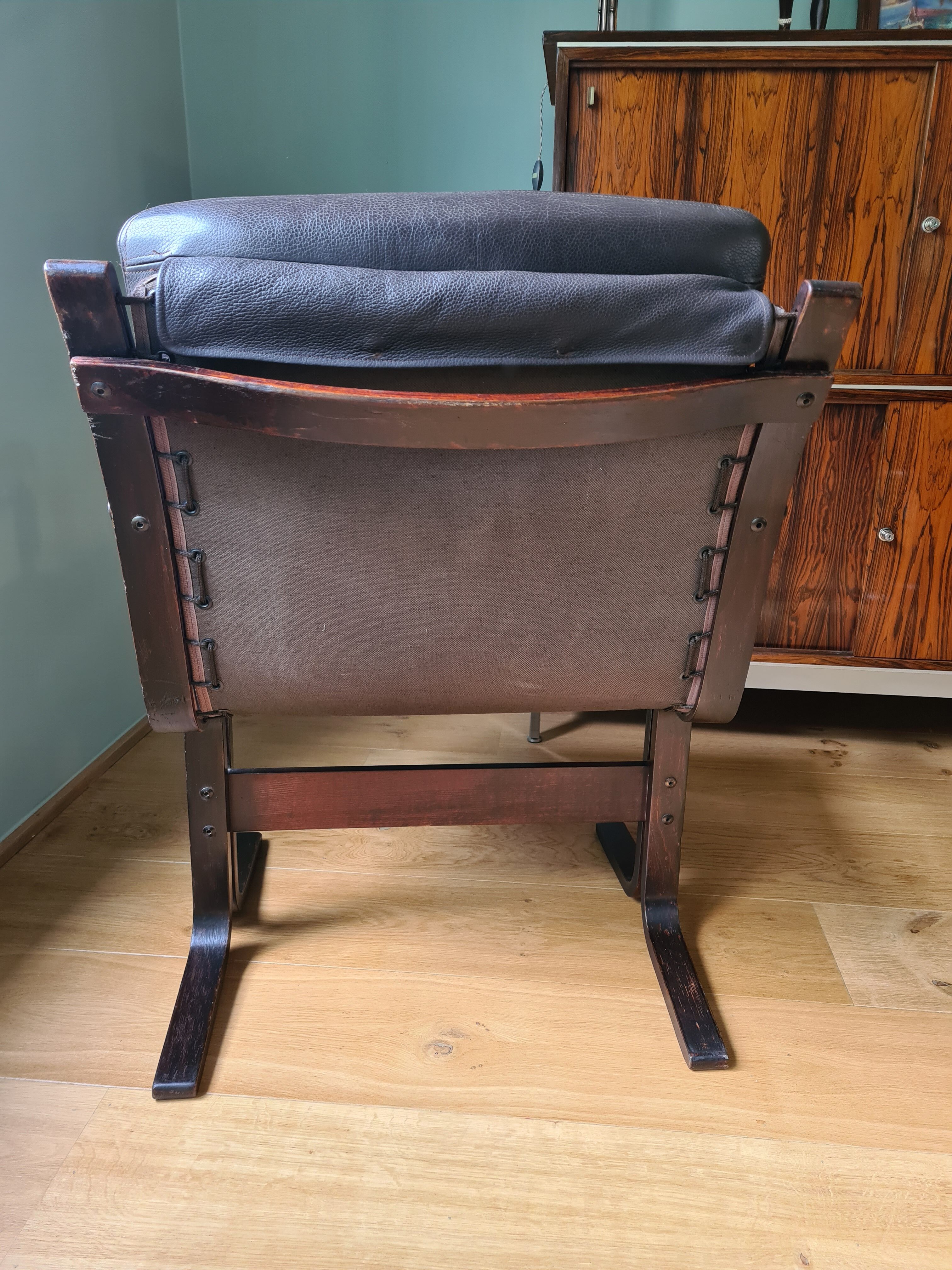 Fauteuil modèle siesta de Ingmar Relling