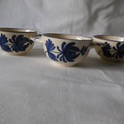 set of 3 small eared bowl