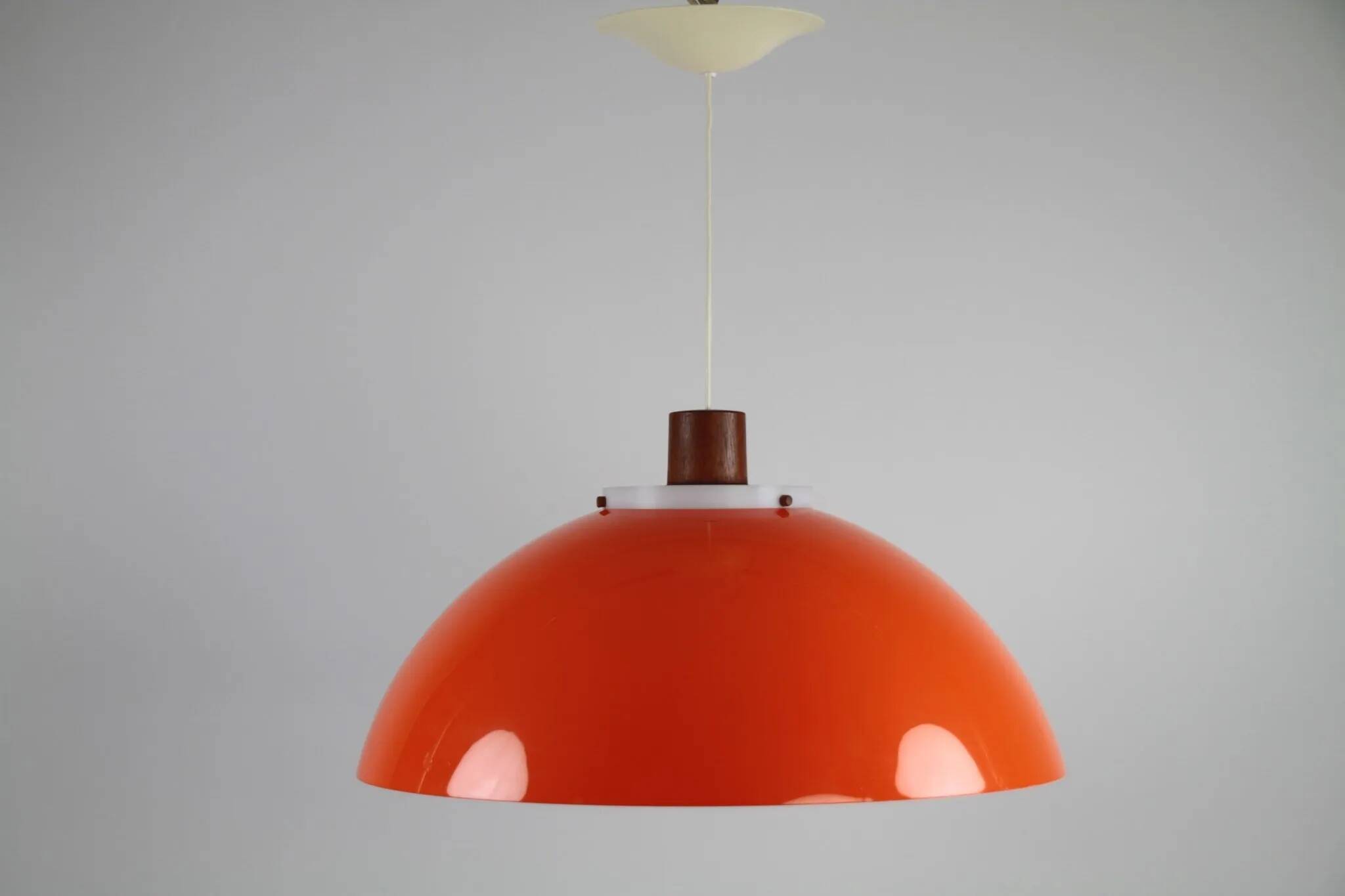 Pendant Lamp – Plastic and Teak, Model 549 – Uno & Östen Kristiansson for Luxus Vittsjö, Sweden, 1960s
