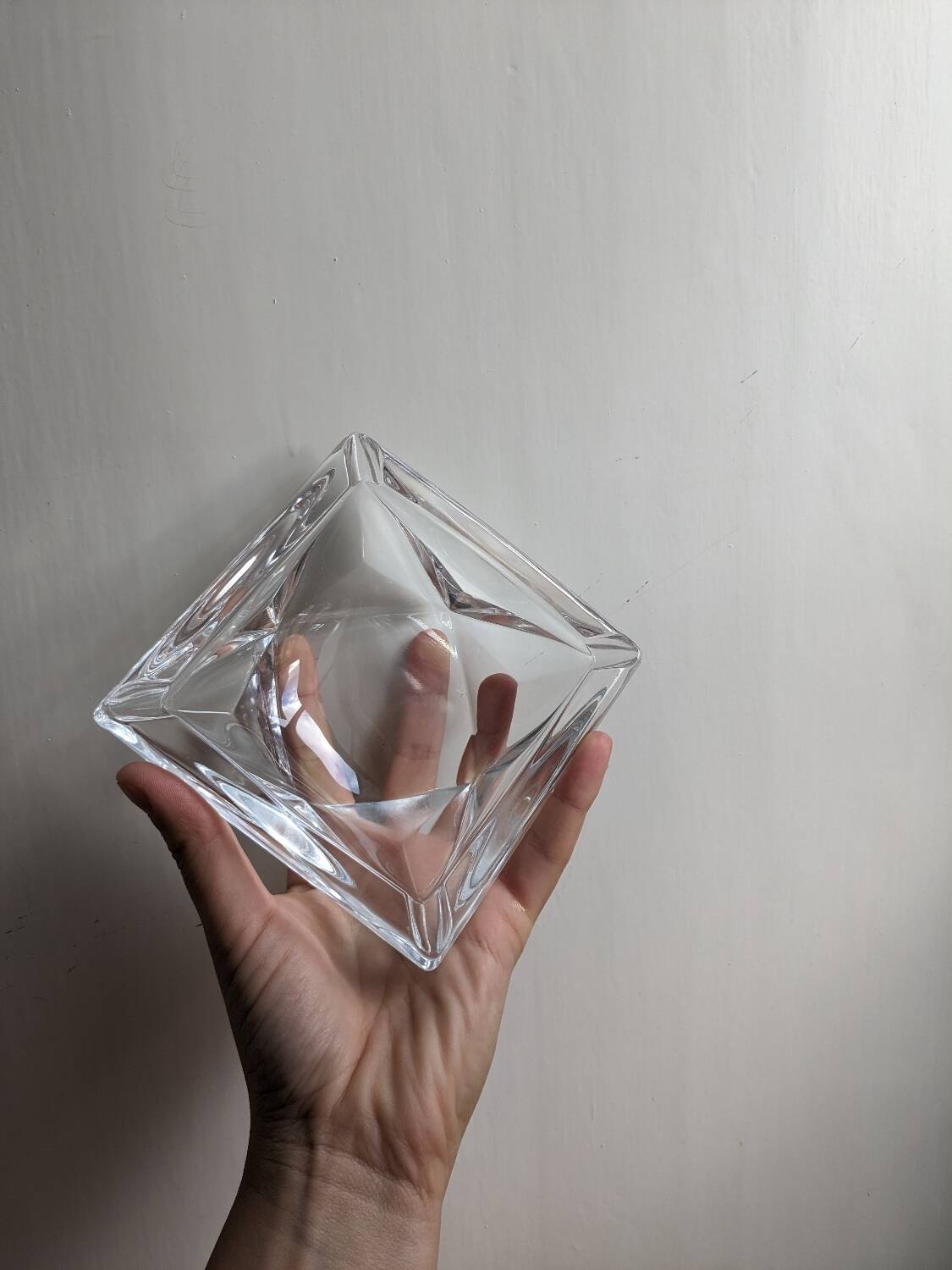 Crystal glass ashtray