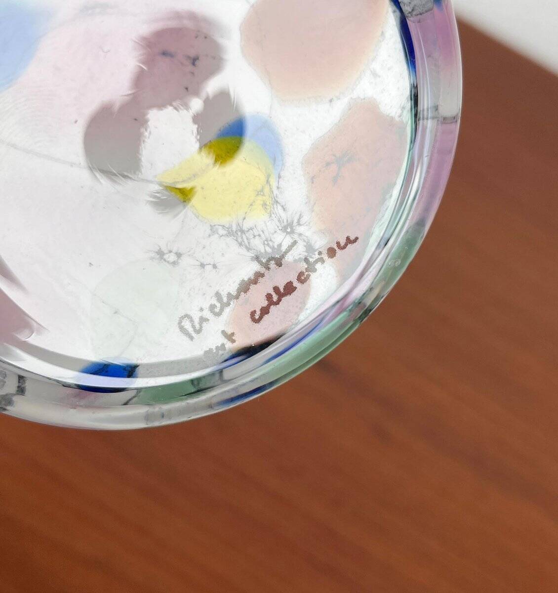 Postmodern glass vase by Hans Jürgen Richartz for the Richartz art collection, 1980s.