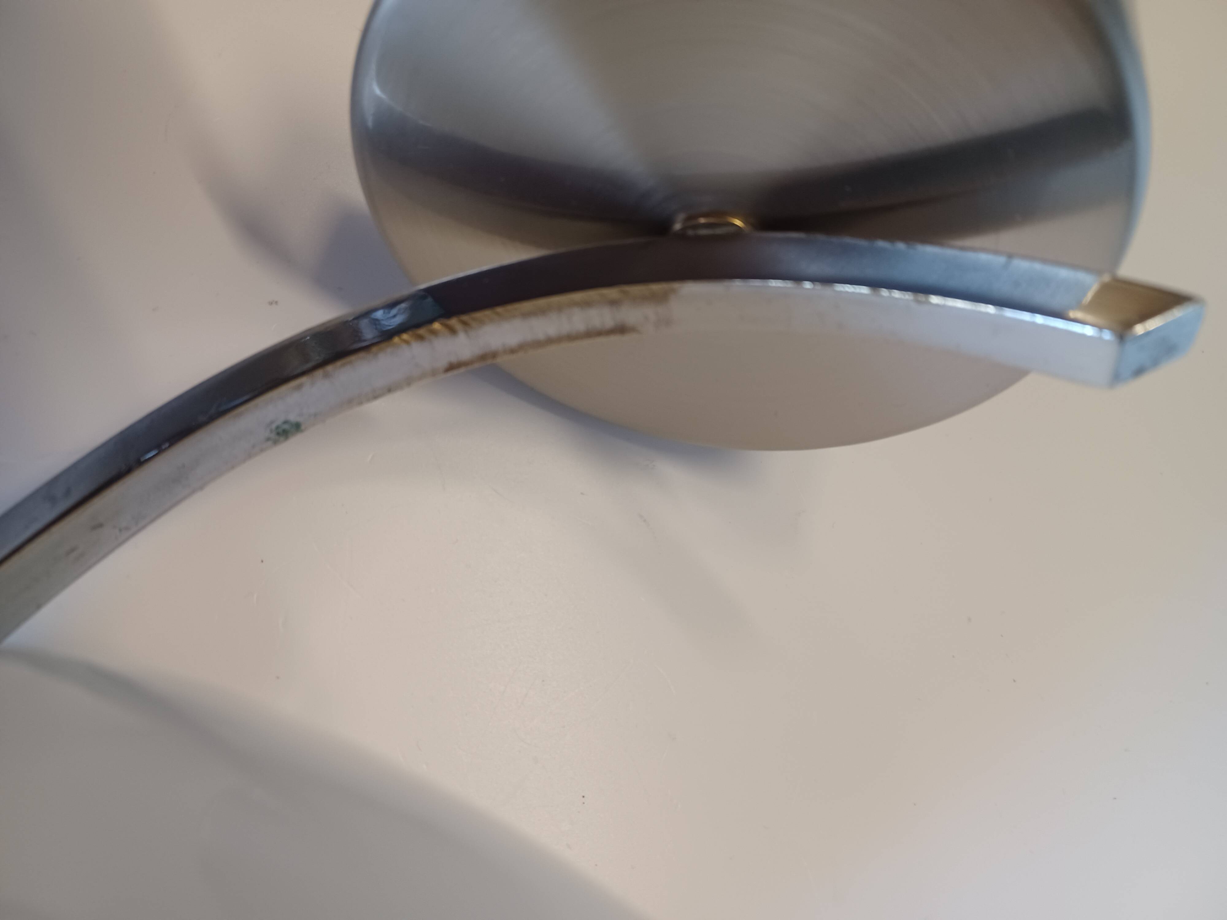 Vintage wall lamp - Chrome and opaline - 1970