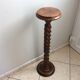 Sellette solid wooden column