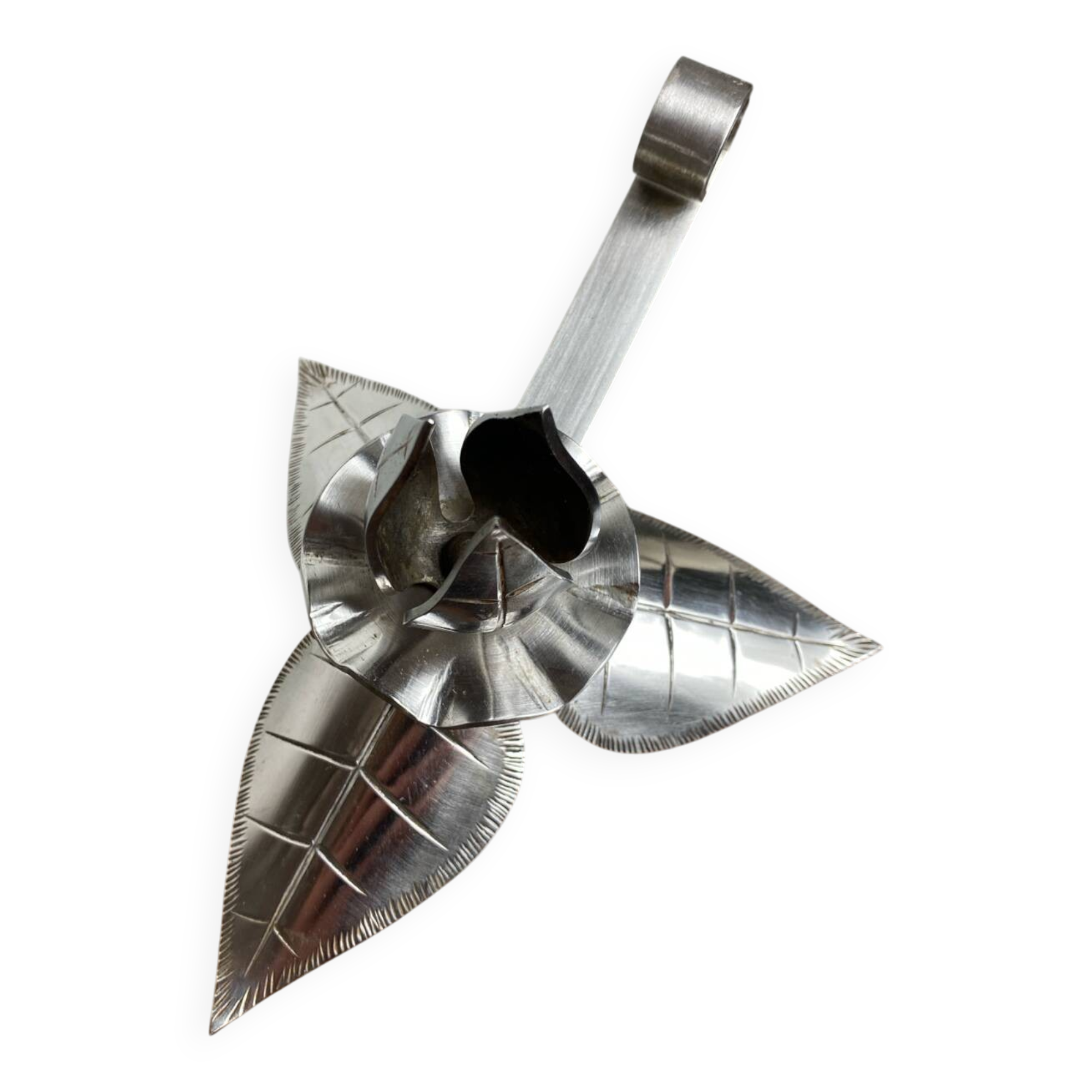 Silver-plated metal flower candle holder