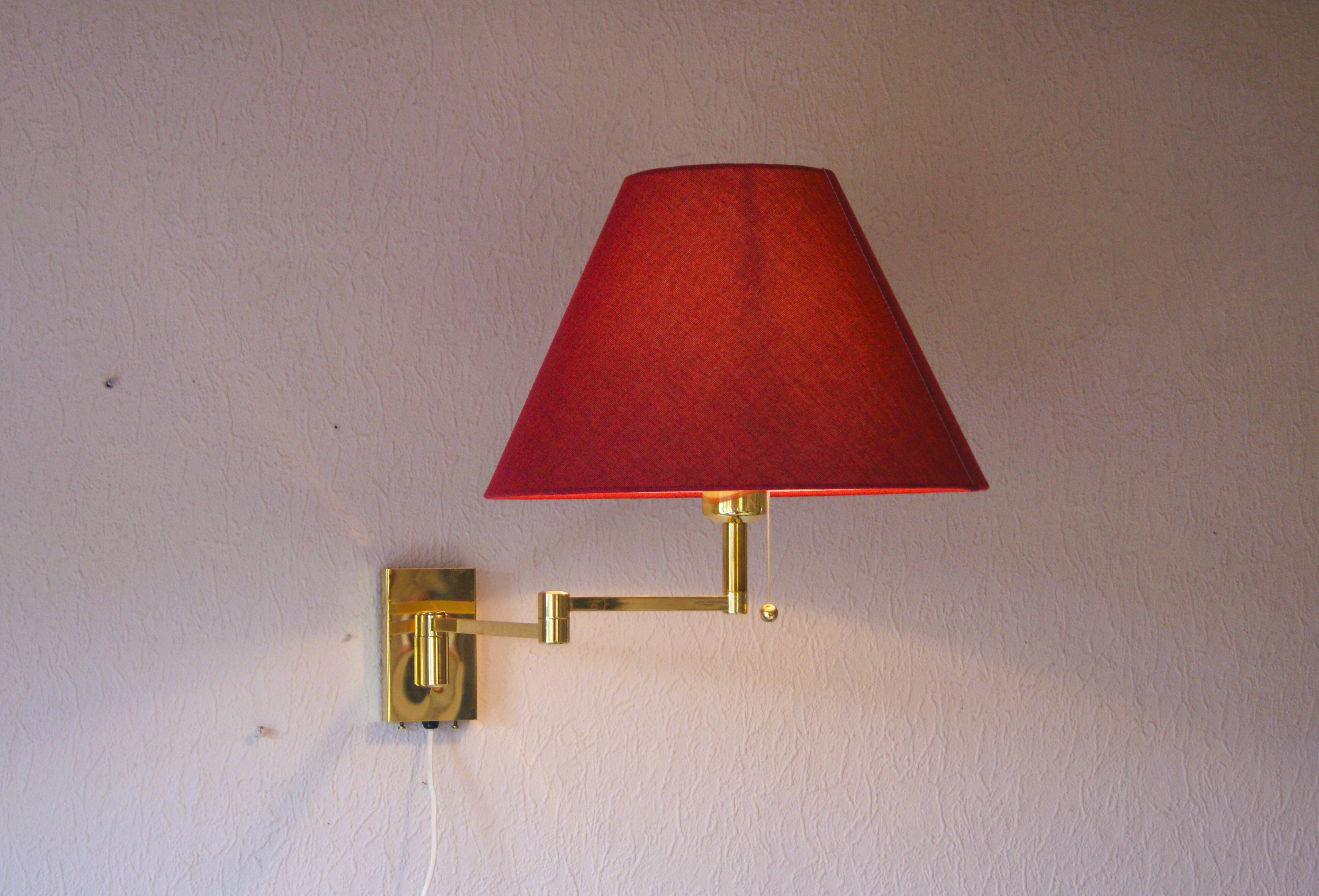 Large vintage brass swing arm wall lamp - Høvik Verk Norway - Hollywood Regency 1970s.