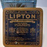Very old tea box