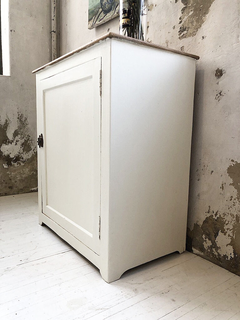 White pine confectioner