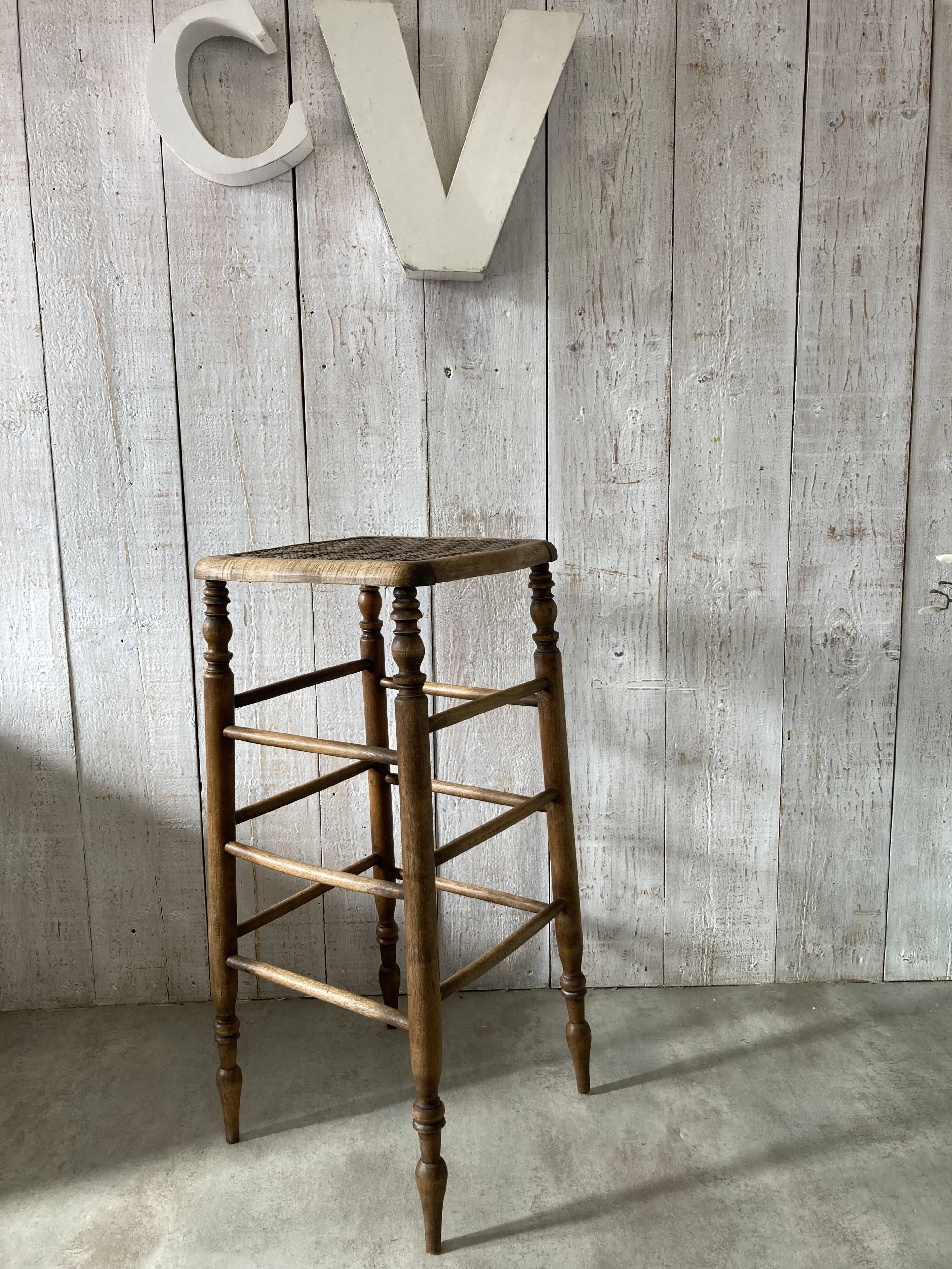 Tabouret bois/cannage