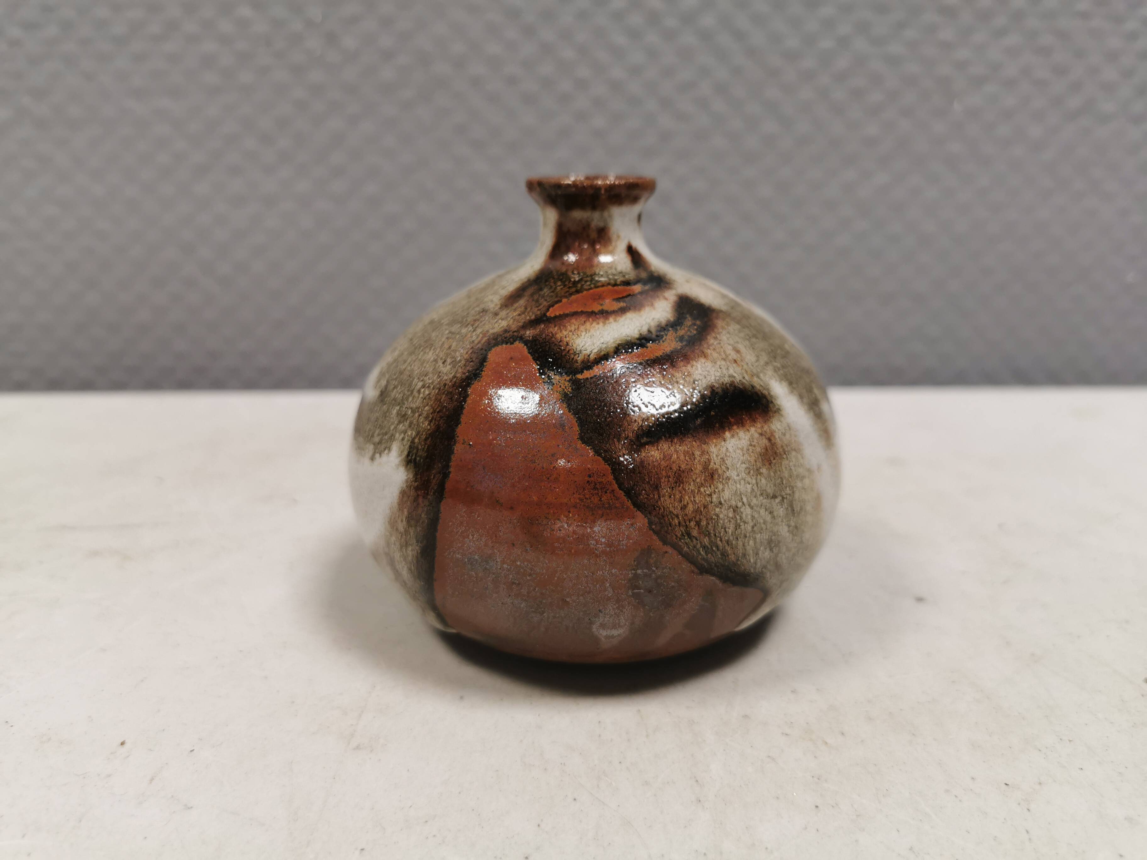 Miniature vase from Danish Waldorff ceramics 1970-80s.