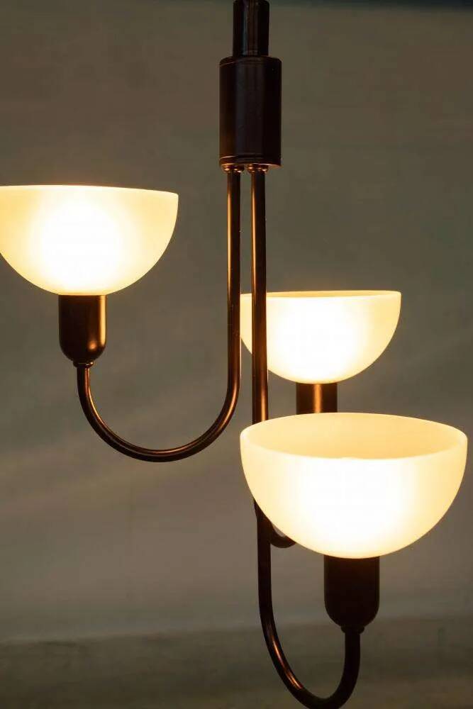 Suspension style Memphis 1960s, adjustable vintage lamp.