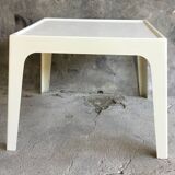 Square fiberglass dining table - space-age design 1960