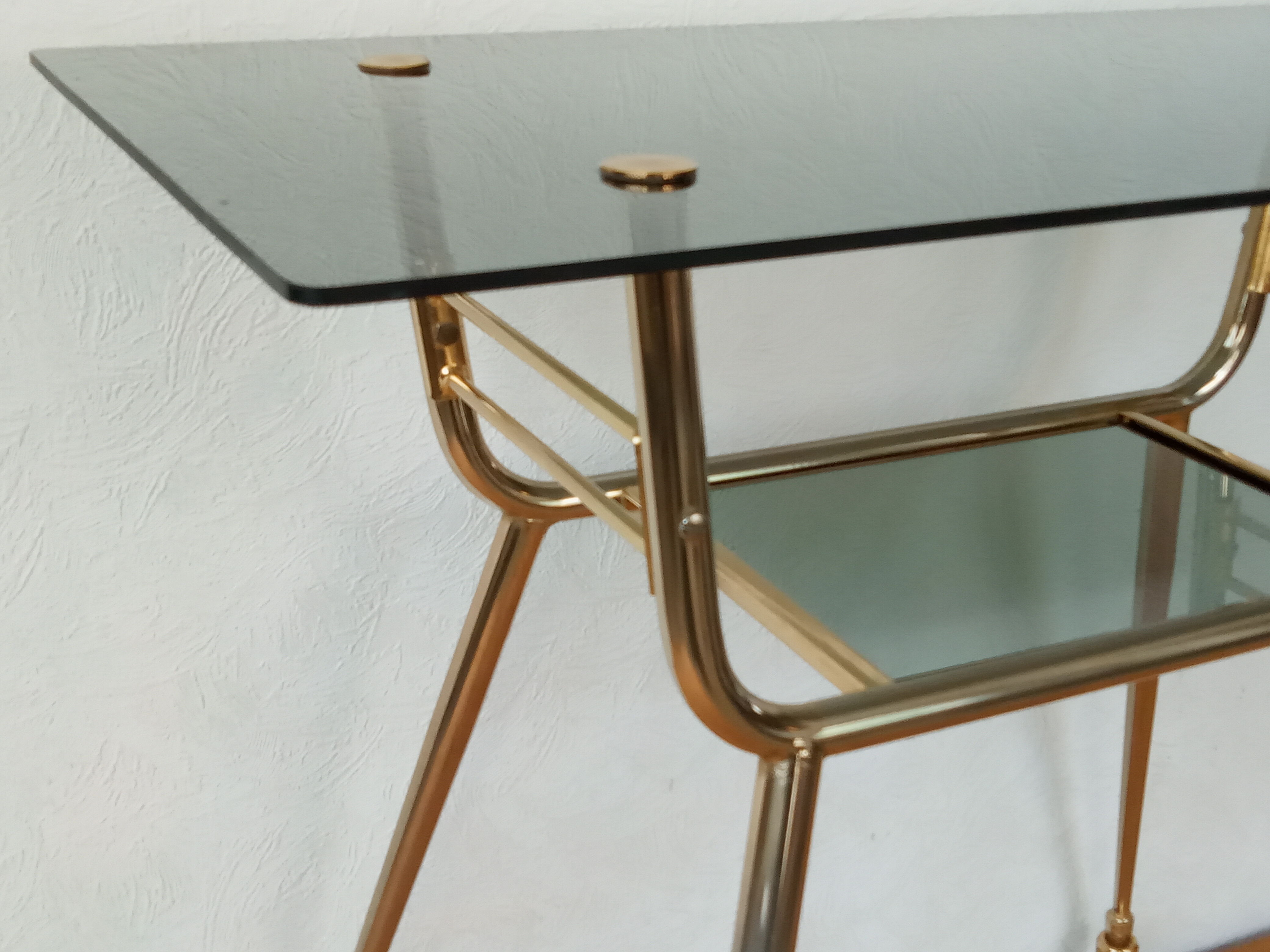 Vintage glass rolling dessert