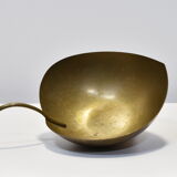 Empty brass leaf pocket
