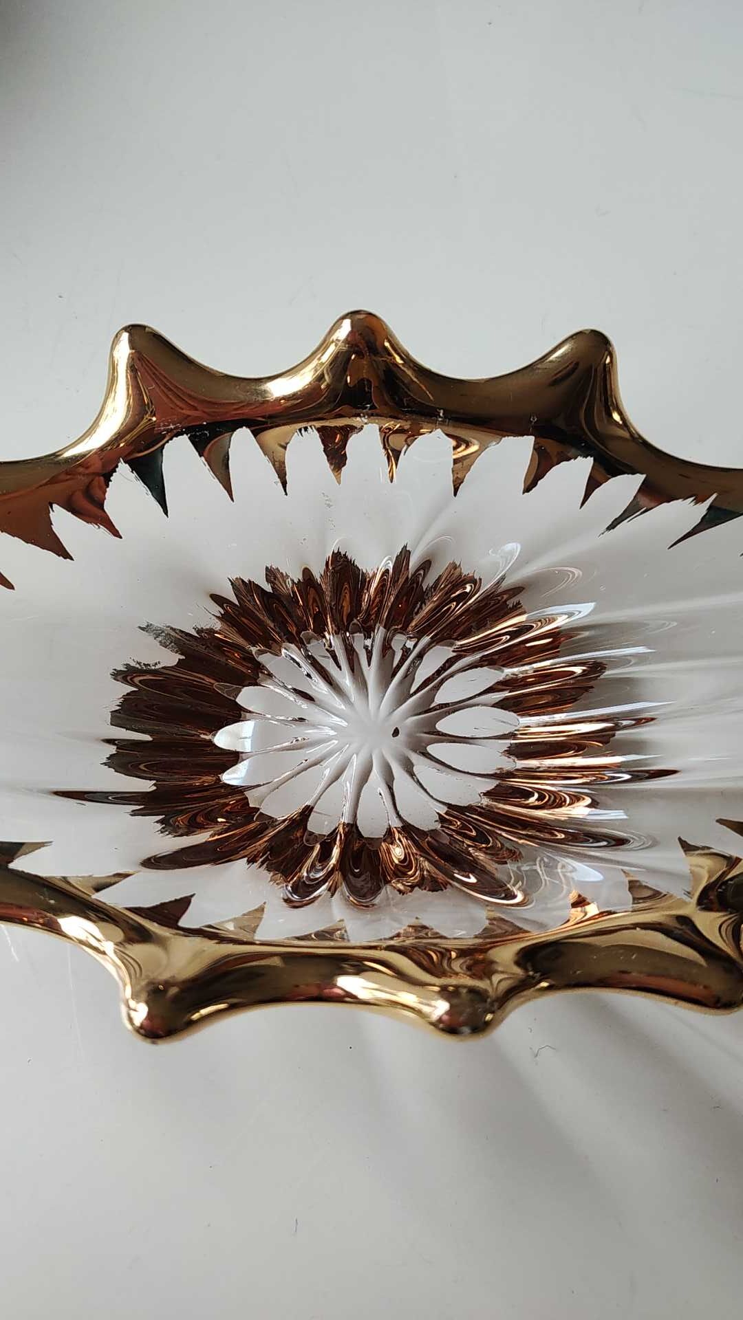 Empty pocket/Decorative cup/Centerpiece. Brand / Royal Crystal of Bayel. Gold 18 c