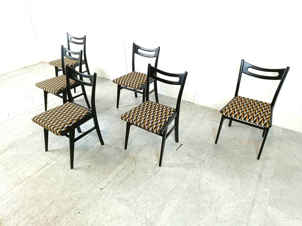 Chaises de salle à manger italiennes du milieu du siècle, 1970