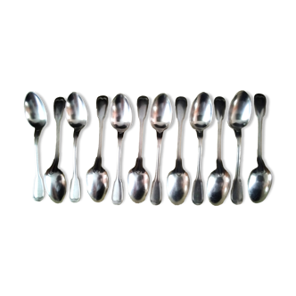 Coffret de 12 cuillères à café en métal argenté modèle Filet