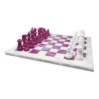 Jeu d’échecs rose et blanc des années 1970 en albâtre de Volterra fait à la main en Italie