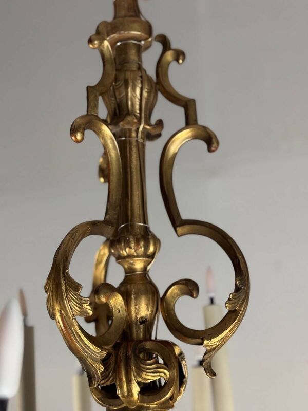 Lustre En Bois Sculpté Et Doré, 18 Bras De Lumière, Italie Vers 1880