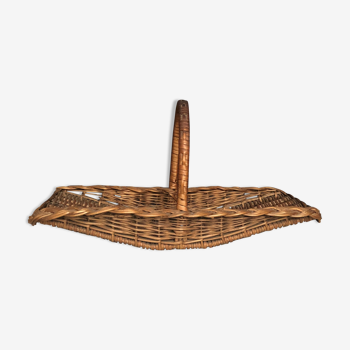 Rectangular wicker basket