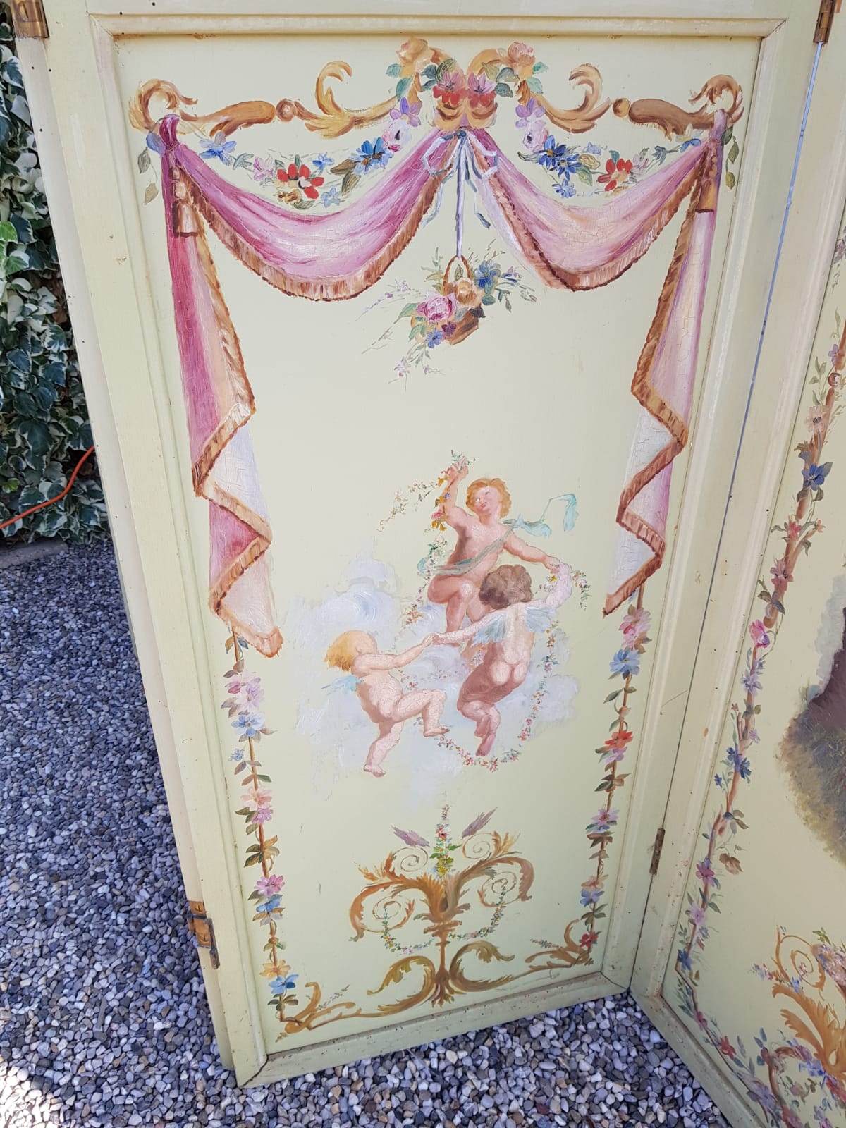 Patterned screen painted 1940/1950