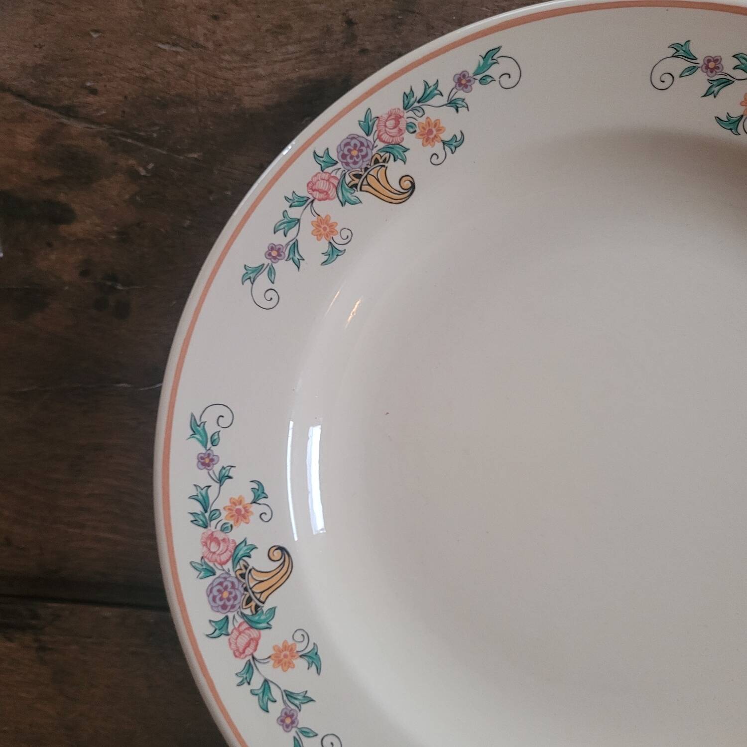 Saint-Clément round dish – floral horns of plenty decoration – 1960s