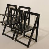 4 chaises pliantes en bois